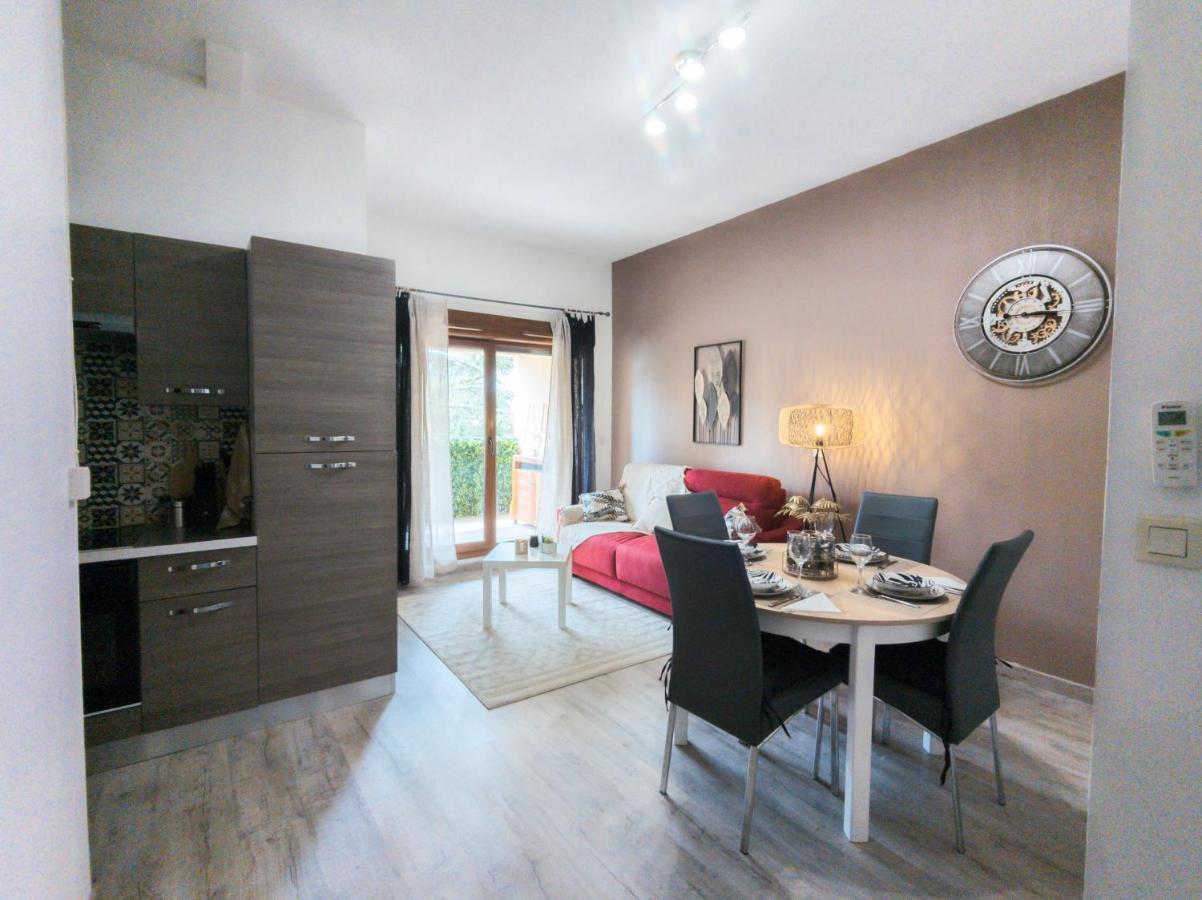 Appartement Moderne Central Avec Piscine, Garage Prive Et Terrasse Sud Uzès Zewnętrze zdjęcie