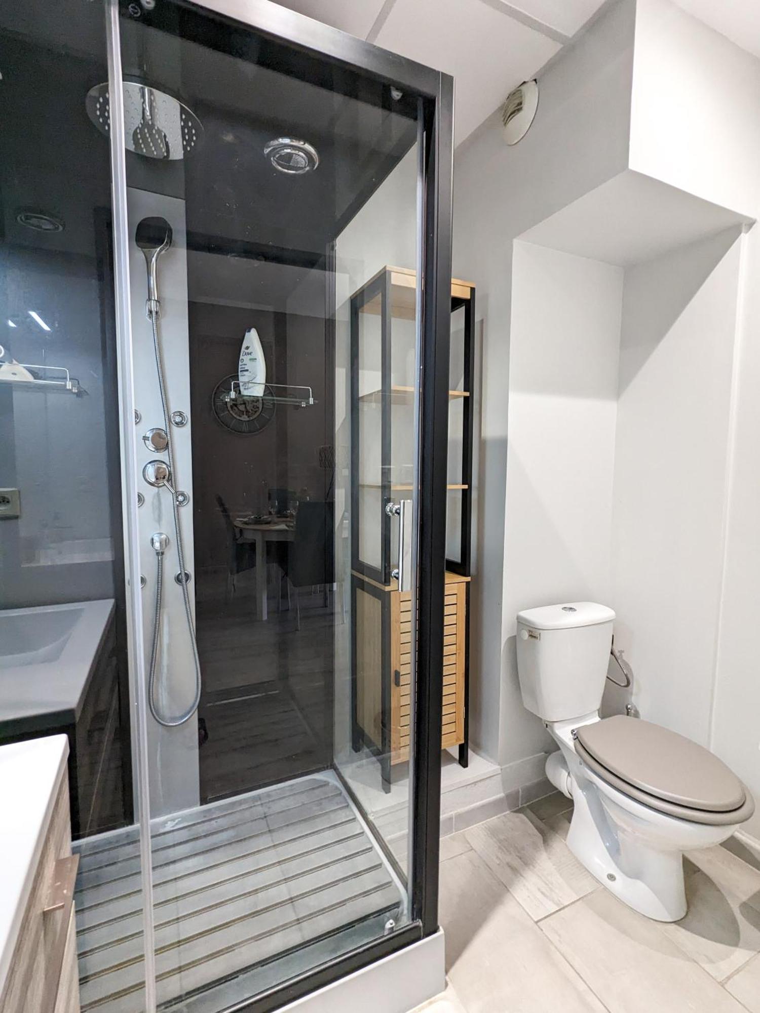 Appartement Moderne Central Avec Piscine, Garage Prive Et Terrasse Sud Uzès Zewnętrze zdjęcie